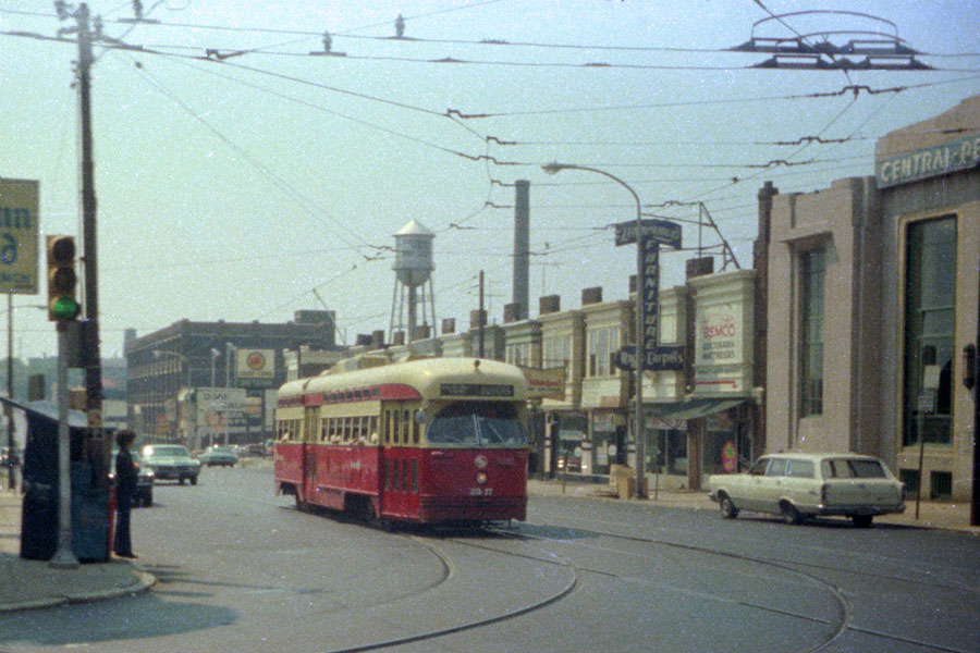 ex-TTC 2317 at 5th & Wyoming