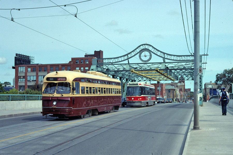 PCC 4500 on Don River bridge